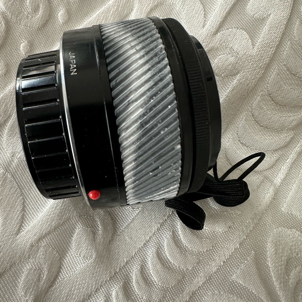 Minolta Lens - Picture 6 of 9